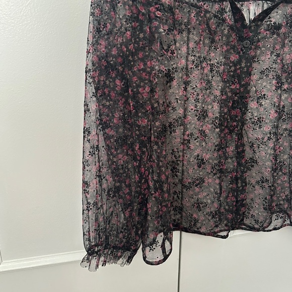Zara Sheer Floral Black Blouse with Ruffles Size Medium Womens - Picture 3 of 16